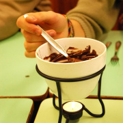 NID-1363_csoki_fondue00006.jpg