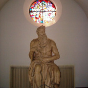 NID-3507_zsinagoga---michelangelo-galeria---mozes.jpg