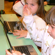 NID-1351_tanuloi_laptop00018.jpg