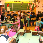 NID-1351_tanuloi_laptop00031.jpg
